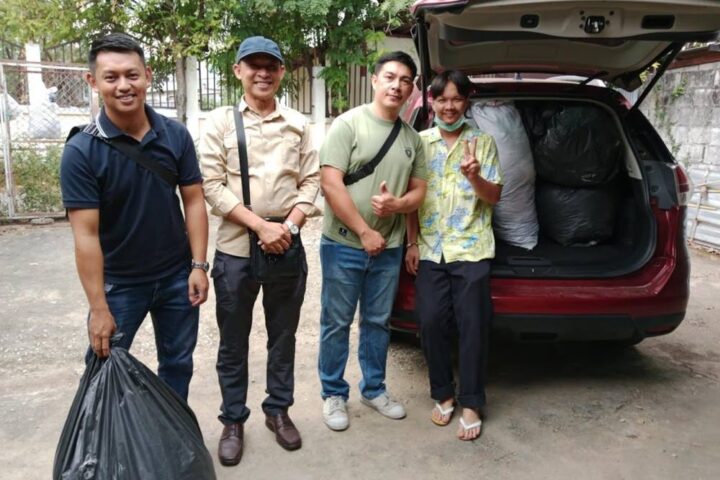 Purchase Clothing for Refugees